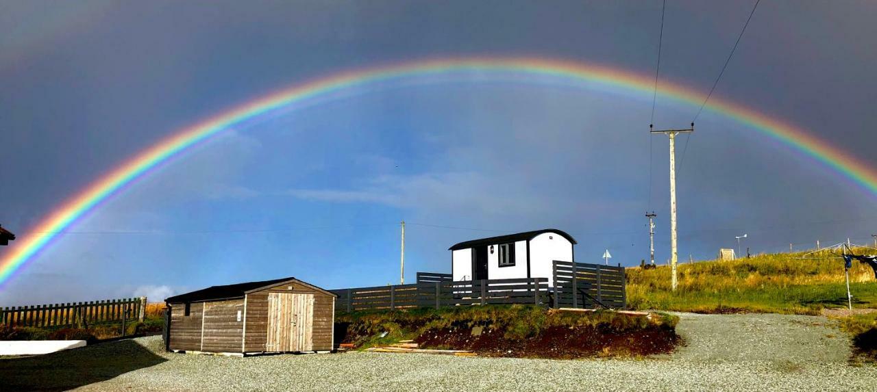 Vila The Shepherds Hut Lonmore Exteriér fotografie